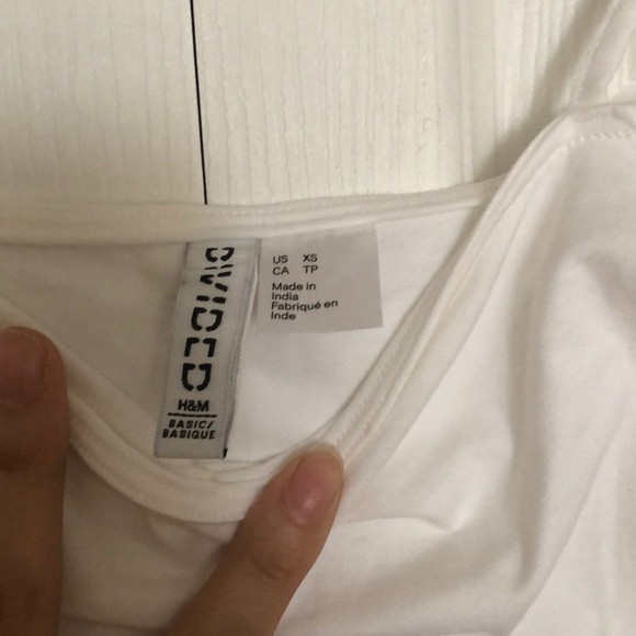 White 90s Top - Picture 3 of 4